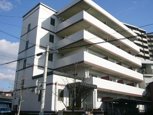 レジデンシャル前山205の外観