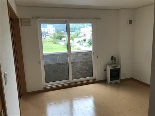 北海道小樽市新光5丁目(アパート)の賃貸物件の居間