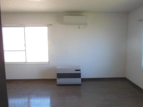 アリエス2-3の居間