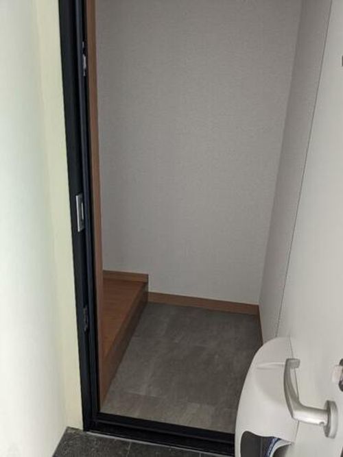 愛知県名古屋市中区正木4丁目(アパート)の賃貸物件の玄関