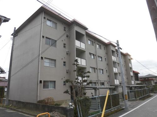 ハイツ桜ヶ丘の外観