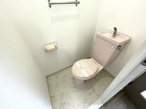 クレインストリート松本404の内装