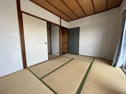 大阪府八尾市山本町南3丁目(マンション)の賃貸物件の内装