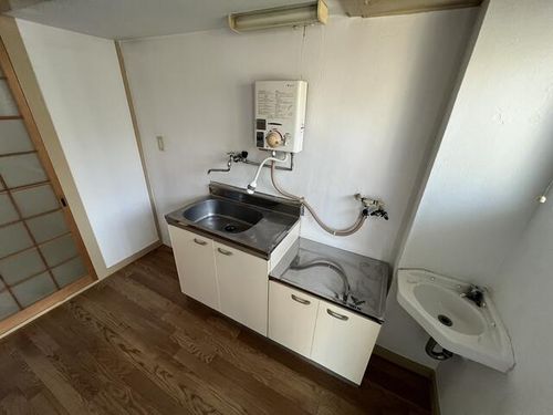 大阪府八尾市山本町南3丁目(マンション)の賃貸物件のキッチン