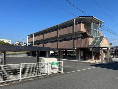 奈良県五條市岡口2丁目(マンション)の賃貸物件の外観