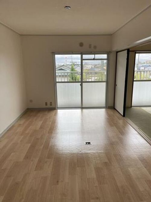 桜井コーポ304の居間