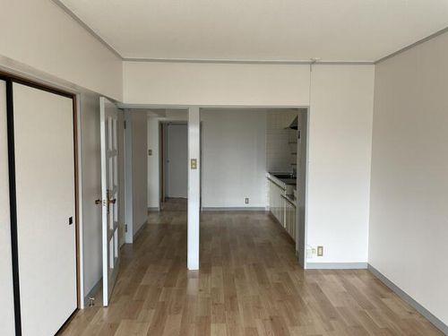 桜井コーポ304の居間