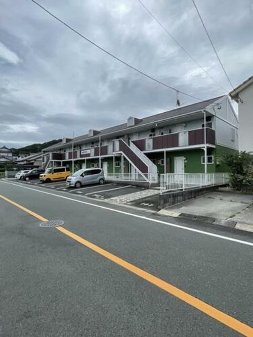 ユトリロ緑ヶ丘202の間取り