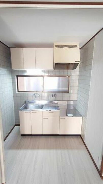 大阪府大阪市大正区平尾3丁目(一戸建)の賃貸物件のキッチン