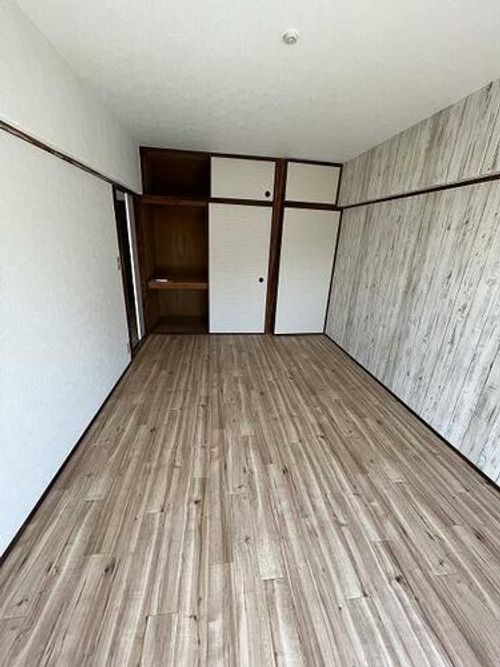 大里東マンションの内装