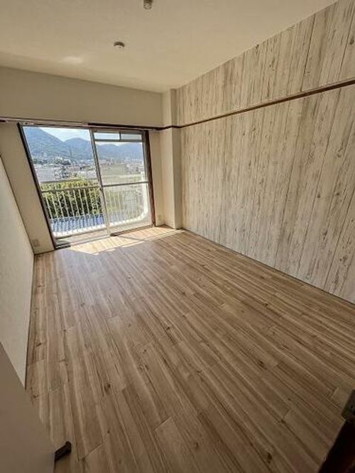 大里東マンションの内装