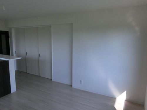 平和マンションの居間