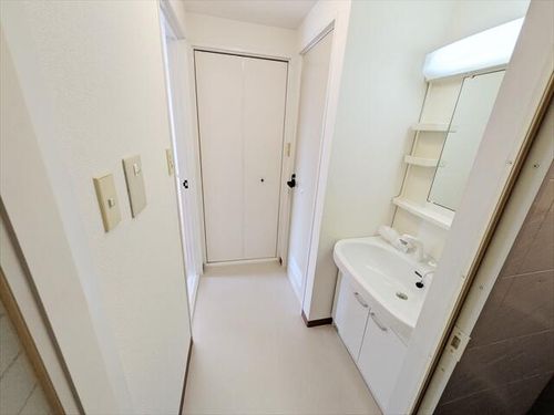兵庫県神戸市東灘区岡本7丁目(マンション)の賃貸物件の内装