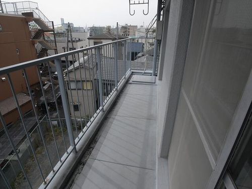 大阪府東大阪市西鴻池町2丁目(マンション)の賃貸物件の内装