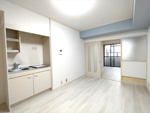 セルダン芦屋の居間