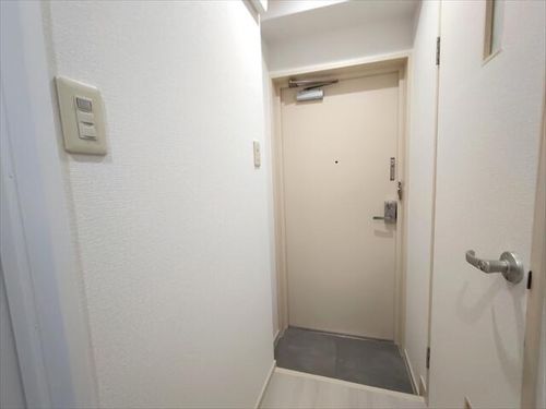 セルダン芦屋の玄関