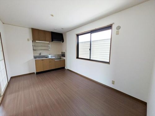 ハイカムール芦屋の居間