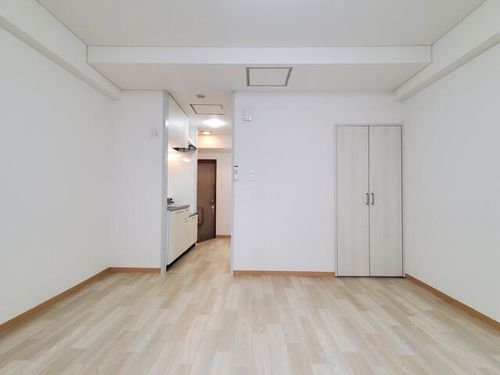 札幌グランドハイツ306の居間