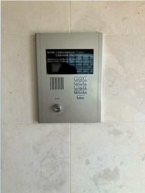 愛知県豊川市諏訪4丁目(マンション)の賃貸物件の玄関