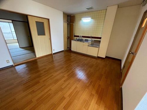 大阪府枚方市三栗1丁目(マンション)の賃貸物件のキッチン
