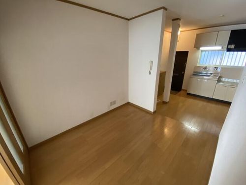 タカラハイツの居間