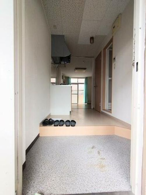 マンション馨の玄関