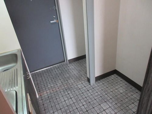 ニュースカイ22マンションの玄関