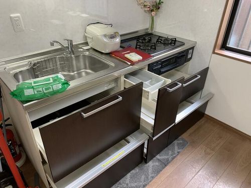 京都府京都市上京区仁和寺街道千本東入西富仲町(一戸建)の賃貸物件のキッチン