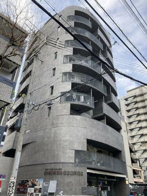 モモビル702の外観