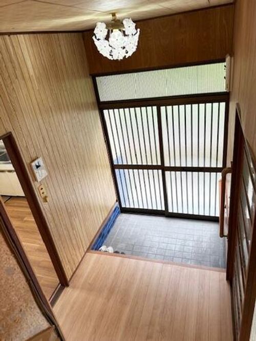 兵庫県神戸市須磨区東須磨字火ノ谷(一戸建)の賃貸物件の玄関