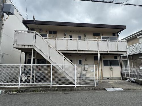 兵庫県芦屋市呉川町(アパート)の賃貸物件の外観