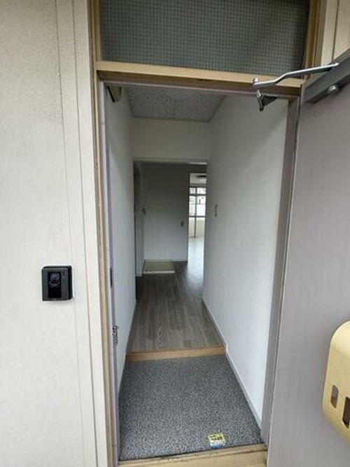 兵庫県芦屋市呉川町(アパート)の賃貸物件の玄関