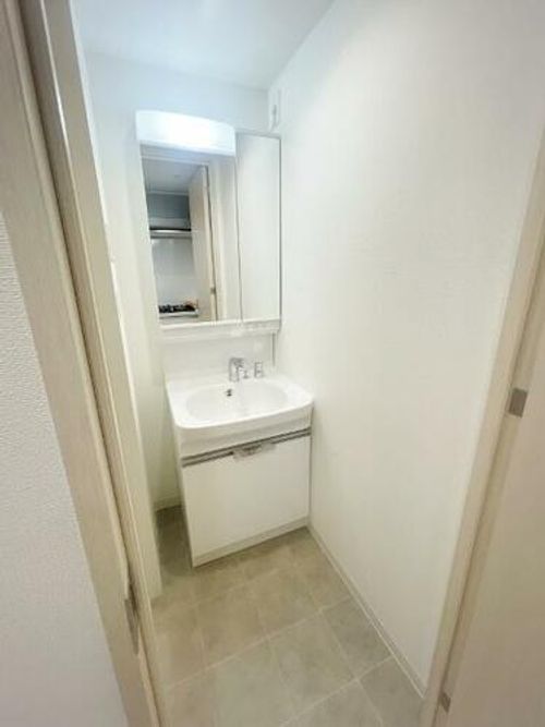 プレサンスNEO大和田STATIONベゼル1107の内装