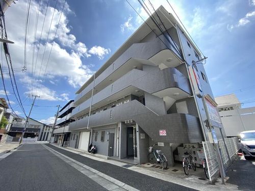 グランドハイツ福住209の外観