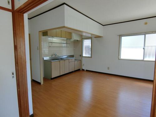 第3江藤ビルの居間