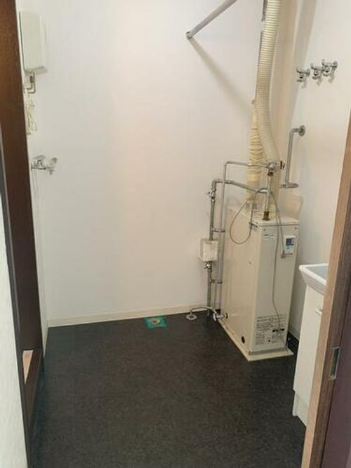 メゾンロゼパーク201の内装