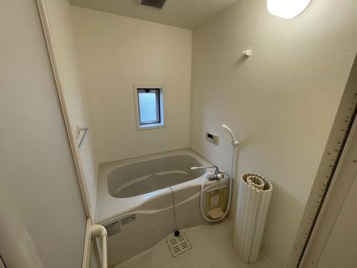 ガーデンヒルズA1の風呂