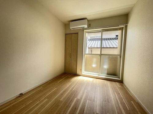 トレビアン本城の内装