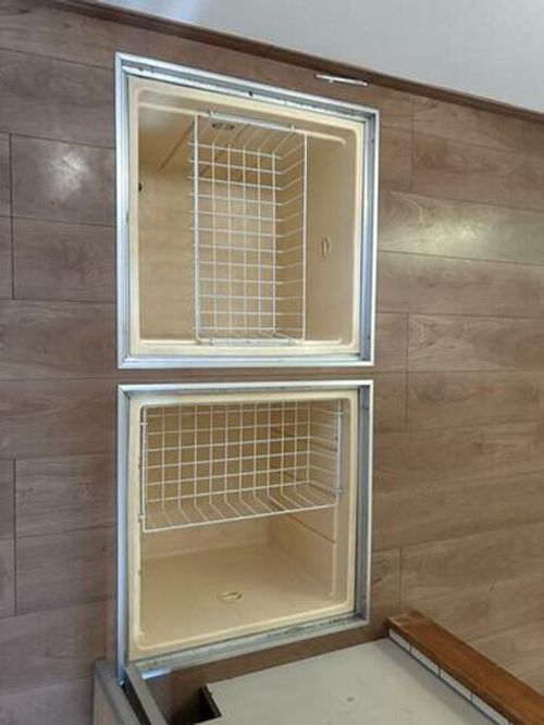 愛知県碧南市道場山町4丁目(一戸建)の賃貸物件の玄関