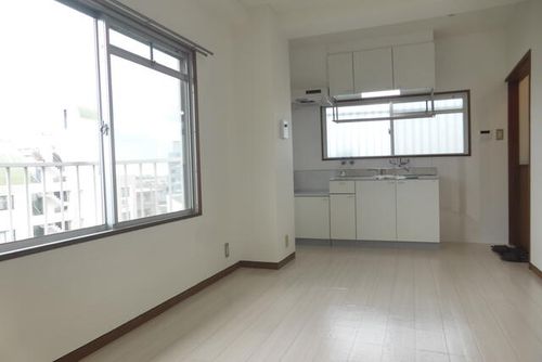 サンハイムの居間