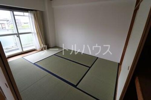 寝屋川東ファミリータウン東二番館207の内装