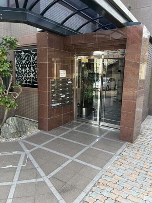 愛知県名古屋市瑞穂区井戸田町4丁目(マンション)の賃貸物件の玄関