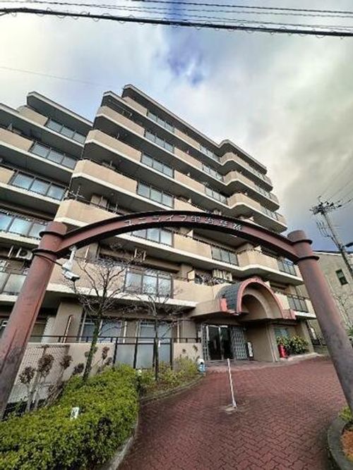 ユニライフ宇治琵琶203の外観