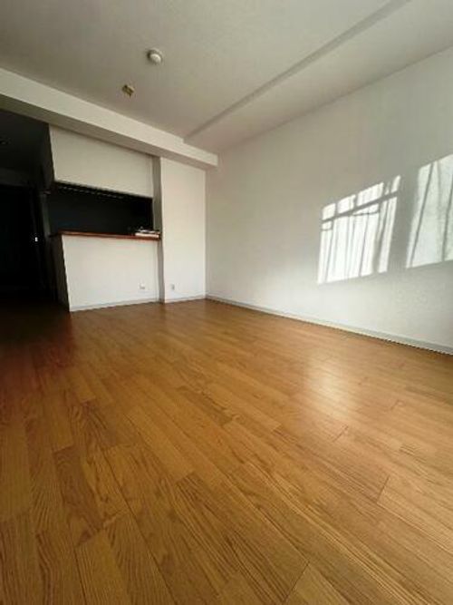 ユニライフ宇治琵琶203の居間