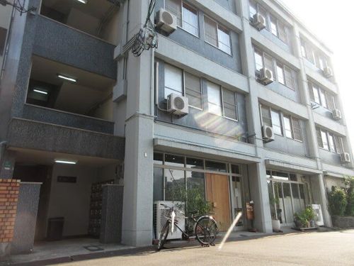 第二難波マンションの外観