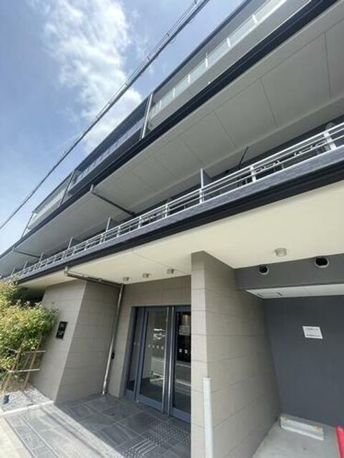 京都府京都市南区八条寺内町(マンション)の賃貸物件の外観