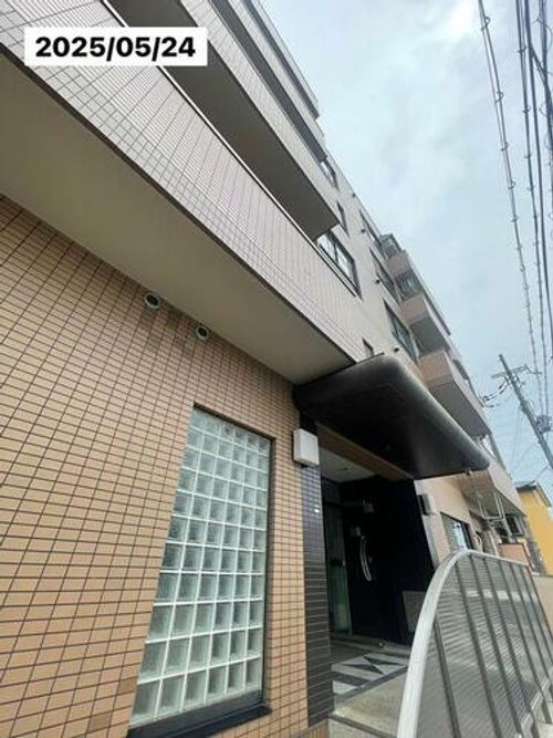 京都府京都市伏見区北端町(マンション)の賃貸物件の外観