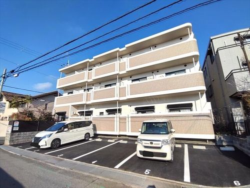 ブルーメ芦屋の外観