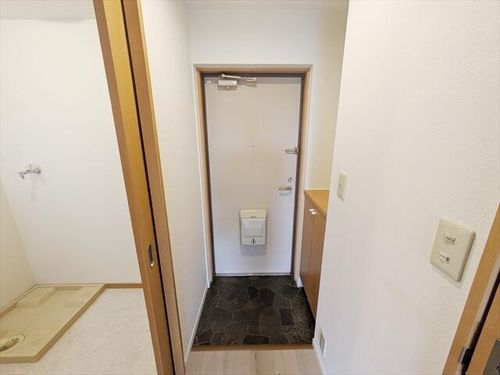 ブルーメ芦屋の玄関