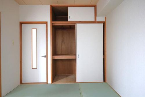 京阪本線牧野駅11分 京阪バス1分 端部屋 日あたり良好の内装